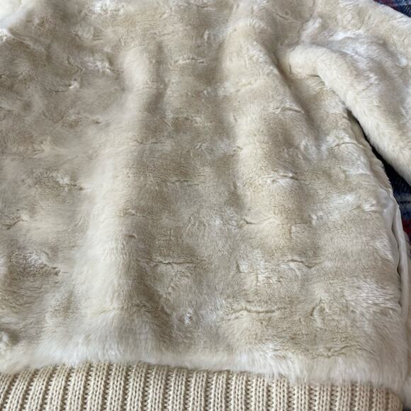Vintage Y2K Faux Fur Creamy White Teddy 70s Jacket w/ Knit Tan cuffs & hem - Picture 9 of 15